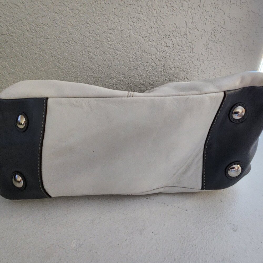 Coach White & Gray Y2K Leather Handbag Tote Purse - Picture 11 of 15